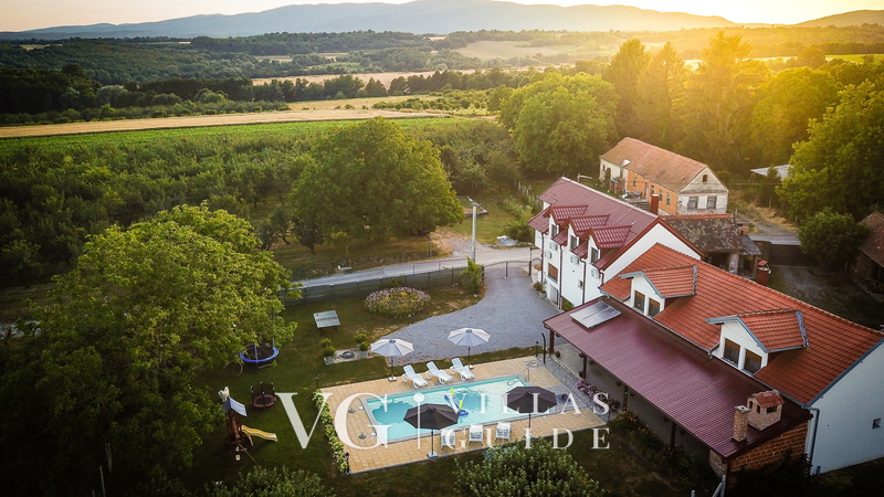 Kuća za odmor Šljivik Stari Garden and property exterior