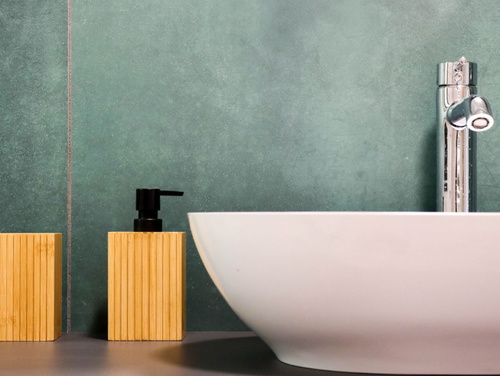 Villa il giardino segreto with pool