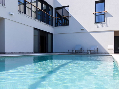 Villa il giardino segreto with pool