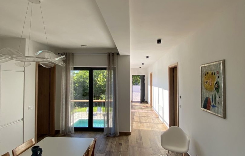 Villa il giardino segreto with pool