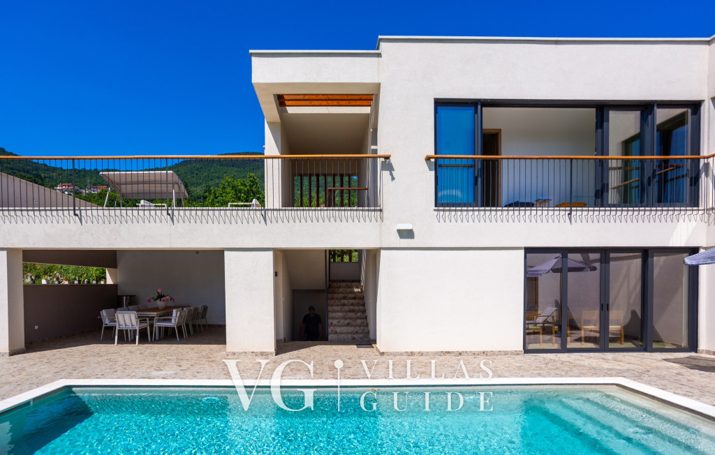 Villa il giardino segreto with pool Garten und Außenbereich