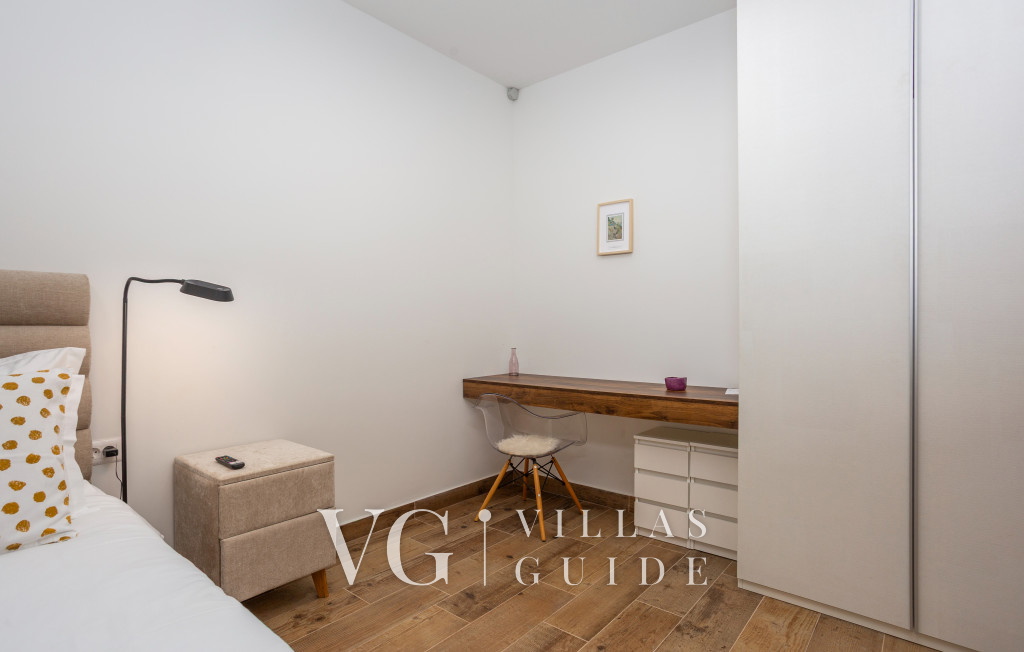 Villa il giardino segreto with pool Spavaća soba