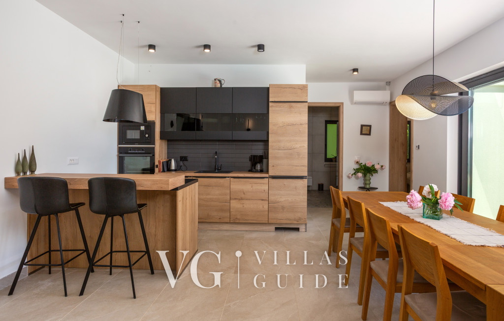 Villa il giardino segreto with pool Kuhinja