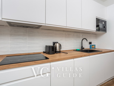 Villa il giardino segreto with pool Kuhinja