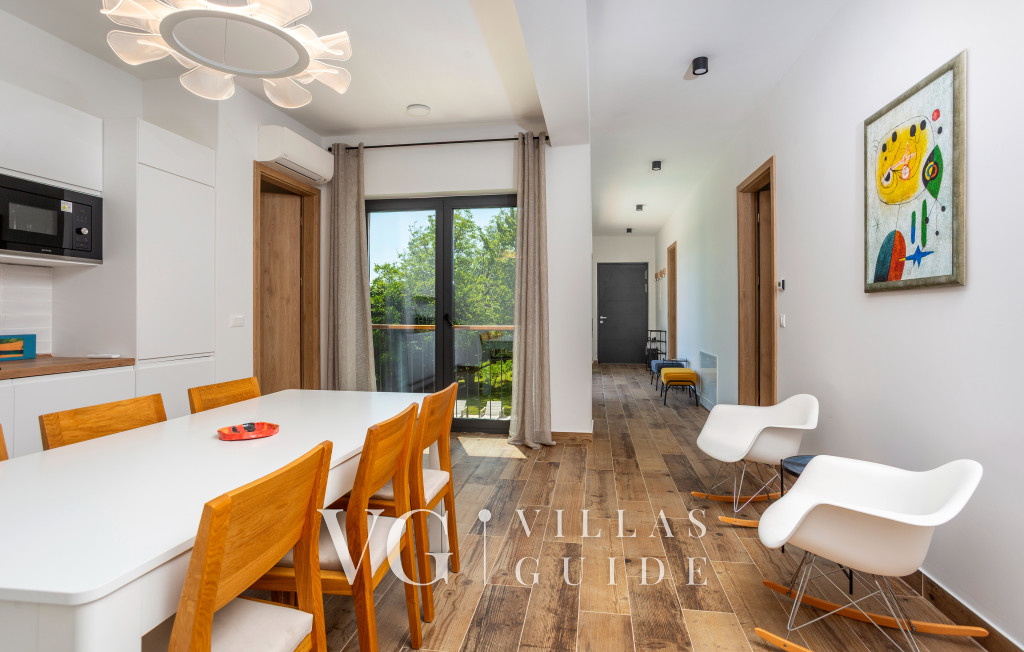 Villa il giardino segreto with pool Kuhinja