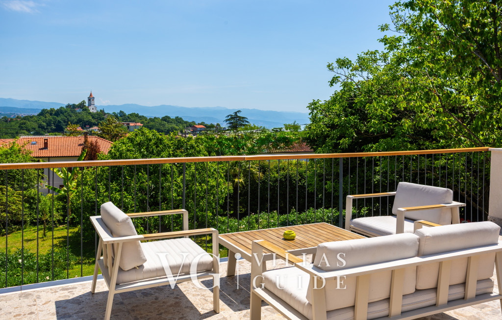 Villa il giardino segreto with pool Garten und Außenbereich