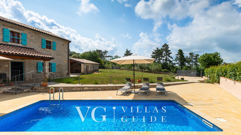 Vila Azzura - Buje Pool