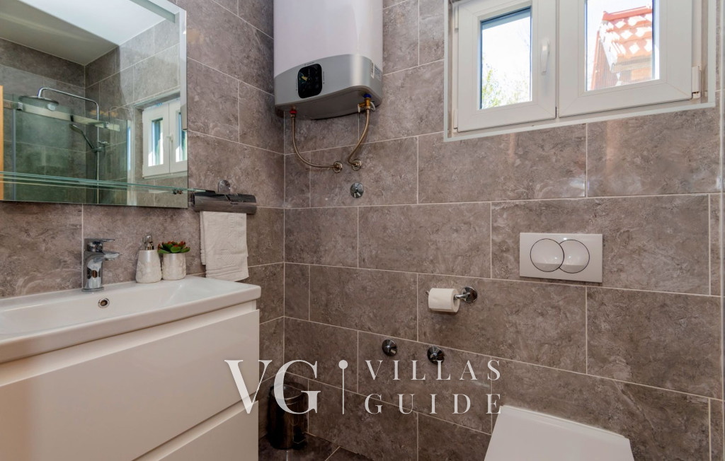 Villa Ivandvor - Split-Sinj Bathroom