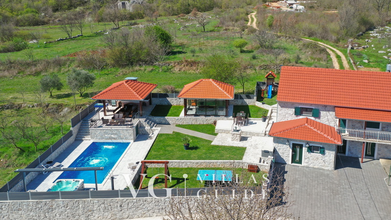 Villa Ivandvor - Split-Sinj Giardino e esterni della proprietà