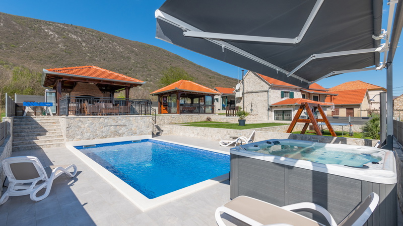 Villa Ivandvor - Split-Sinj