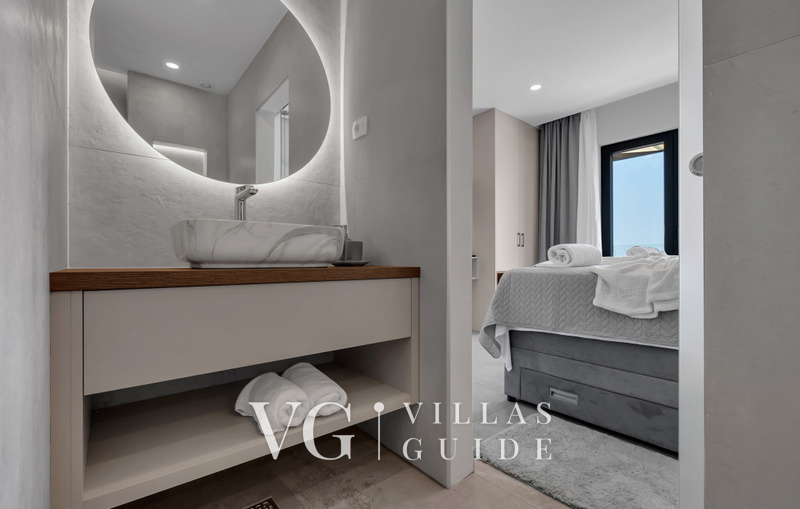 Villa Smilje - Omiš-Pisak Kupaonica