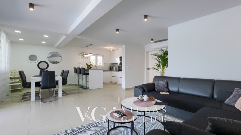 Villa La Perla Living room