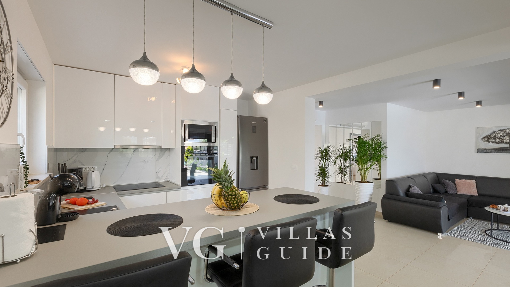 Villa La Perla Kitchen