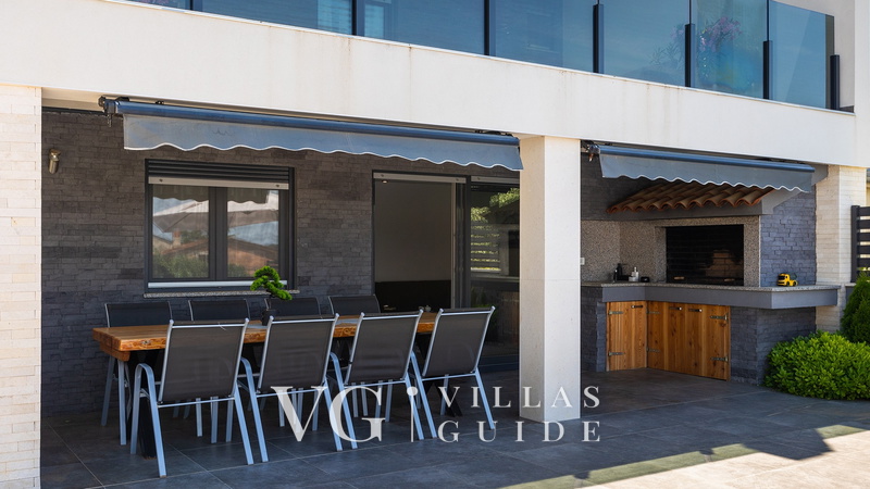 Villa La Perla Additional content