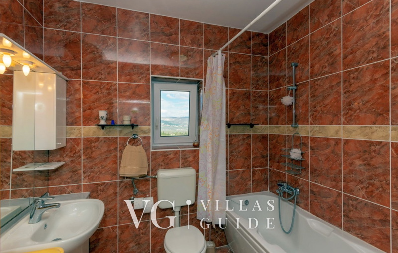 Villa Zovko - Makarska-Zmijavci Kupaonica