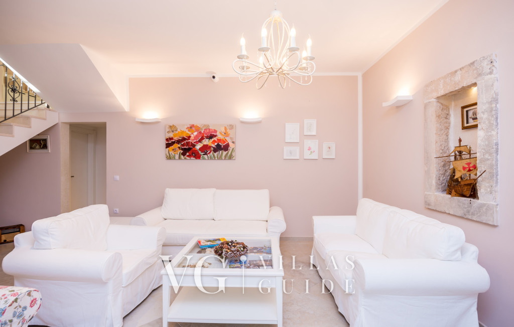 Villa Blue Living room