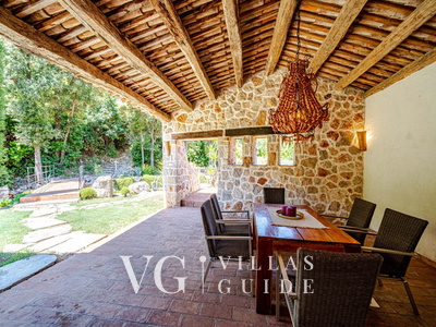 Villa Trstenik Garden and property exterior