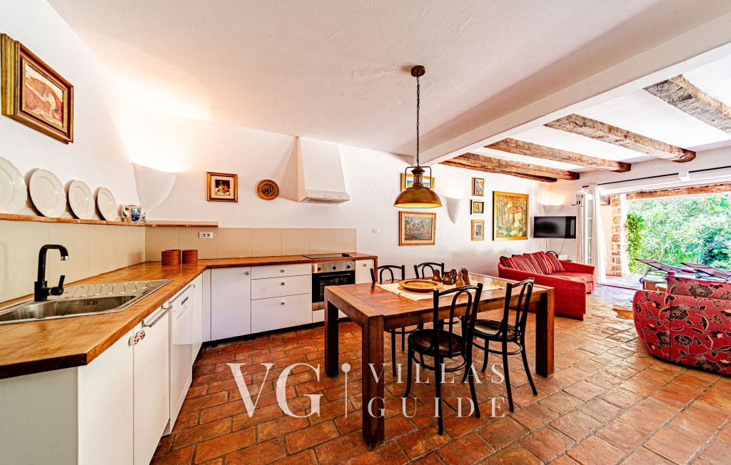 Villa Trstenik Kitchen