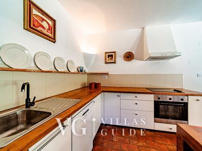 Villa Trstenik Kitchen