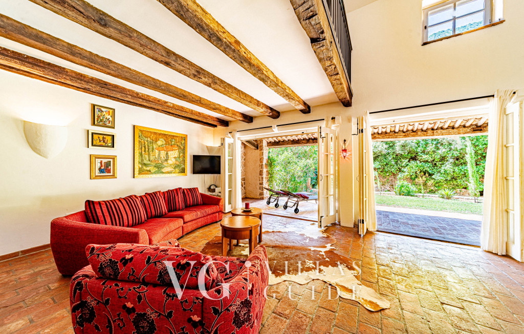 Villa Trstenik Living room