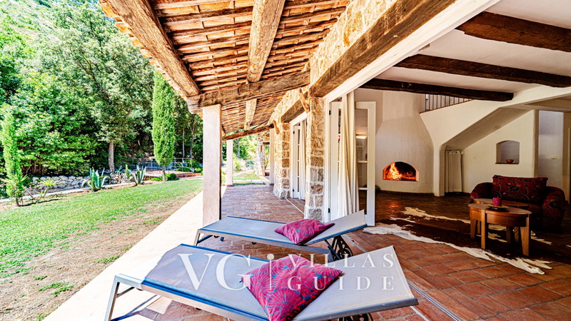 Villa Trstenik Garten und Außenbereich