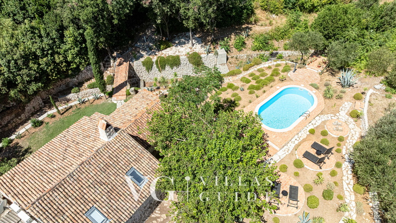 Villa Trstenik Garten und Außenbereich