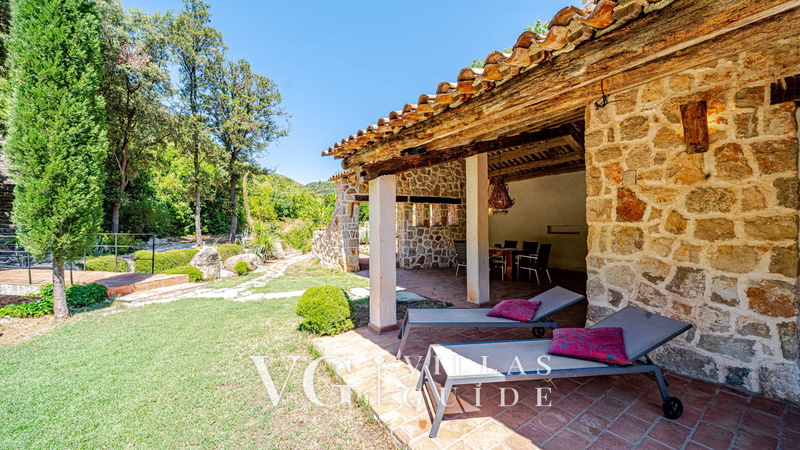 Villa Trstenik Garten und Außenbereich