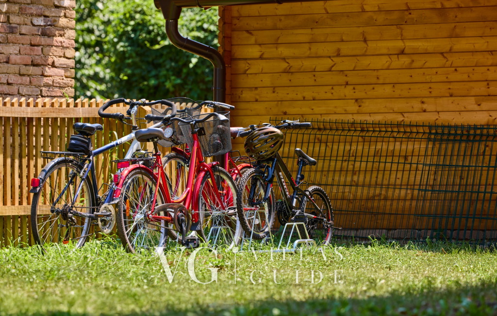 Villa 77 Zusatzinhalte