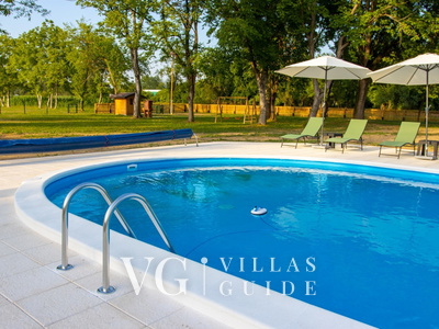 Villa 77 Pool