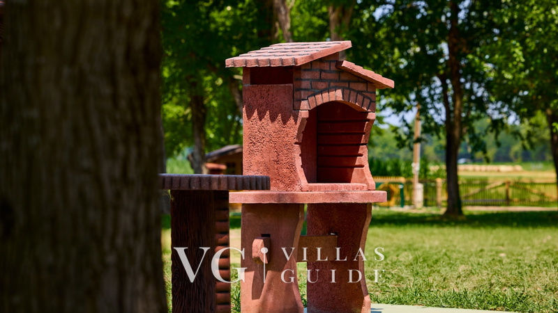 Villa 77 Zusatzinhalte