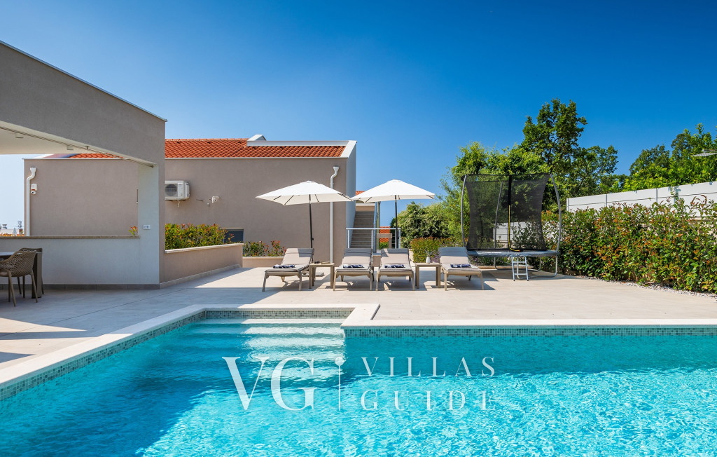 Villa Cissa Pool