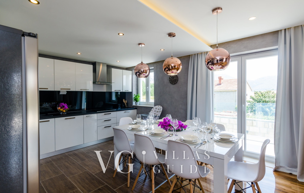 Villa Tesa Kitchen