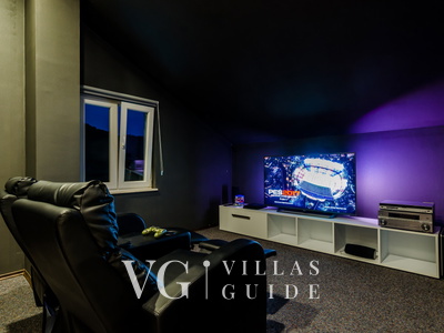 Villa Tesa Additional content