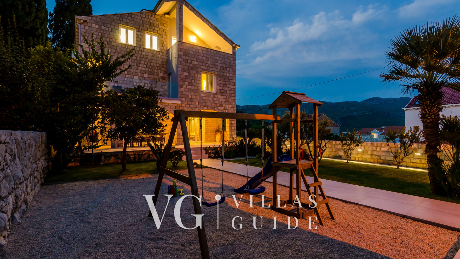 Villa Tesa Additional content