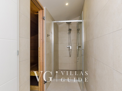 Villa Tesa Bathroom
