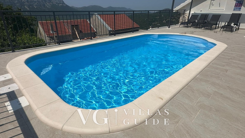 Villa Sorelle Pool