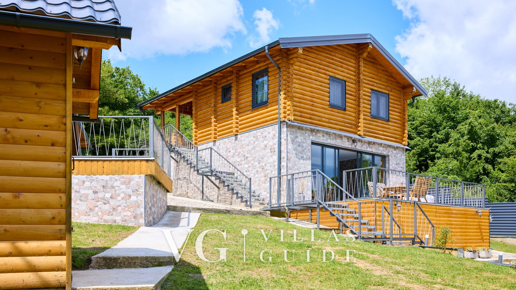 Holiday Home Zeleni Brijeg Garden and property exterior