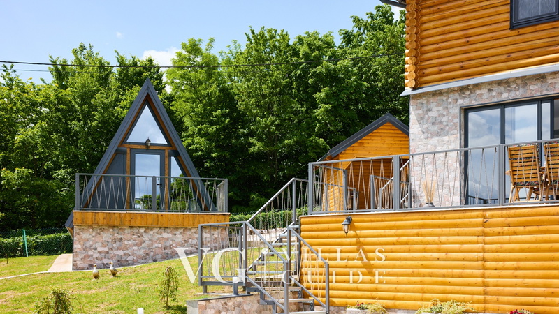 Holiday Home Zeleni Brijeg Garden and property exterior