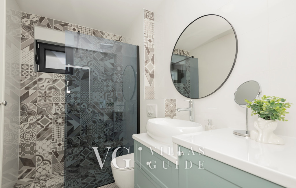 Apartman Cvita-Makarska Bathroom