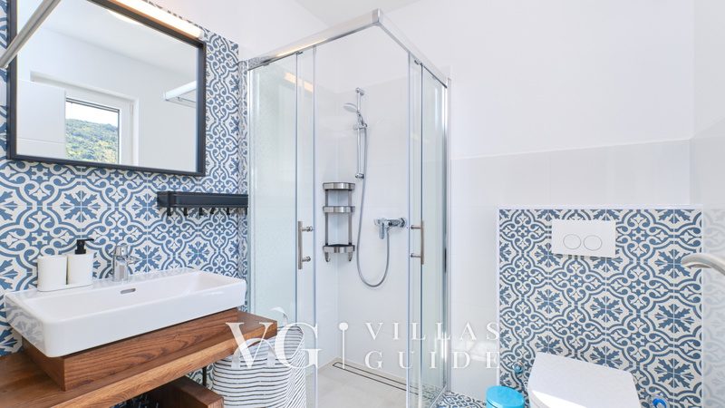 Villa Miholašćica 1 - Island Cres Bathroom