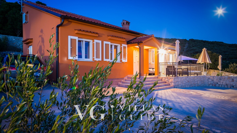 Villa Miholašćica 3 - Island Cres Garden and property exterior