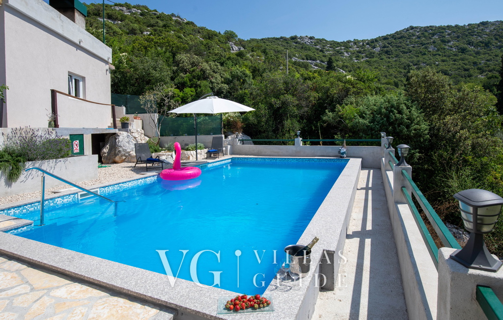 Apartment Zelenika Villa