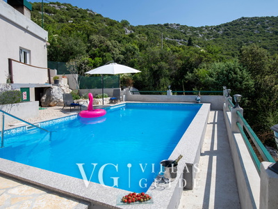 Apartment Zelenika Villa