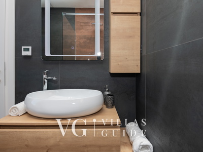 Villa Ella - Makarska-Imotski Bathroom