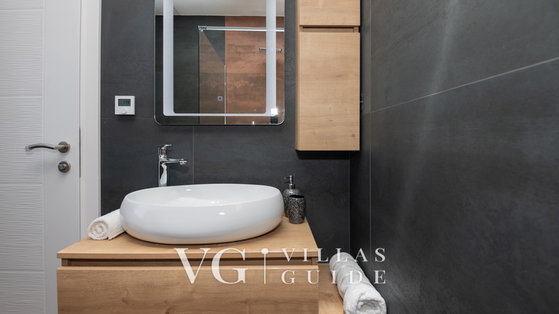 Villa Ella - Makarska-Imotski Badezimmer