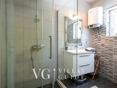 House Arkulin Bathroom