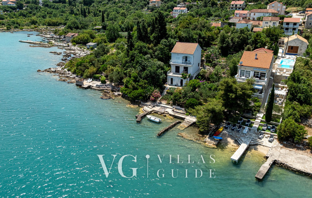 Villa Soldo Garden and property exterior