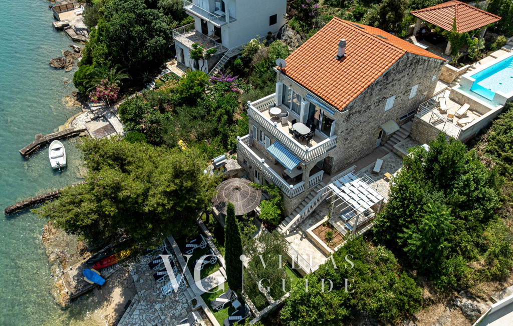Villa Soldo Garden and property exterior