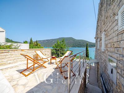 Villa Soldo Garden and property exterior