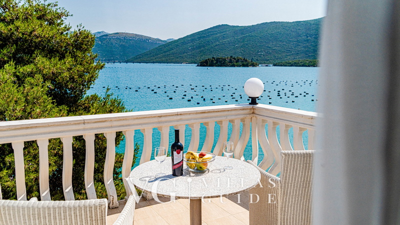 Villa Soldo Garden and property exterior